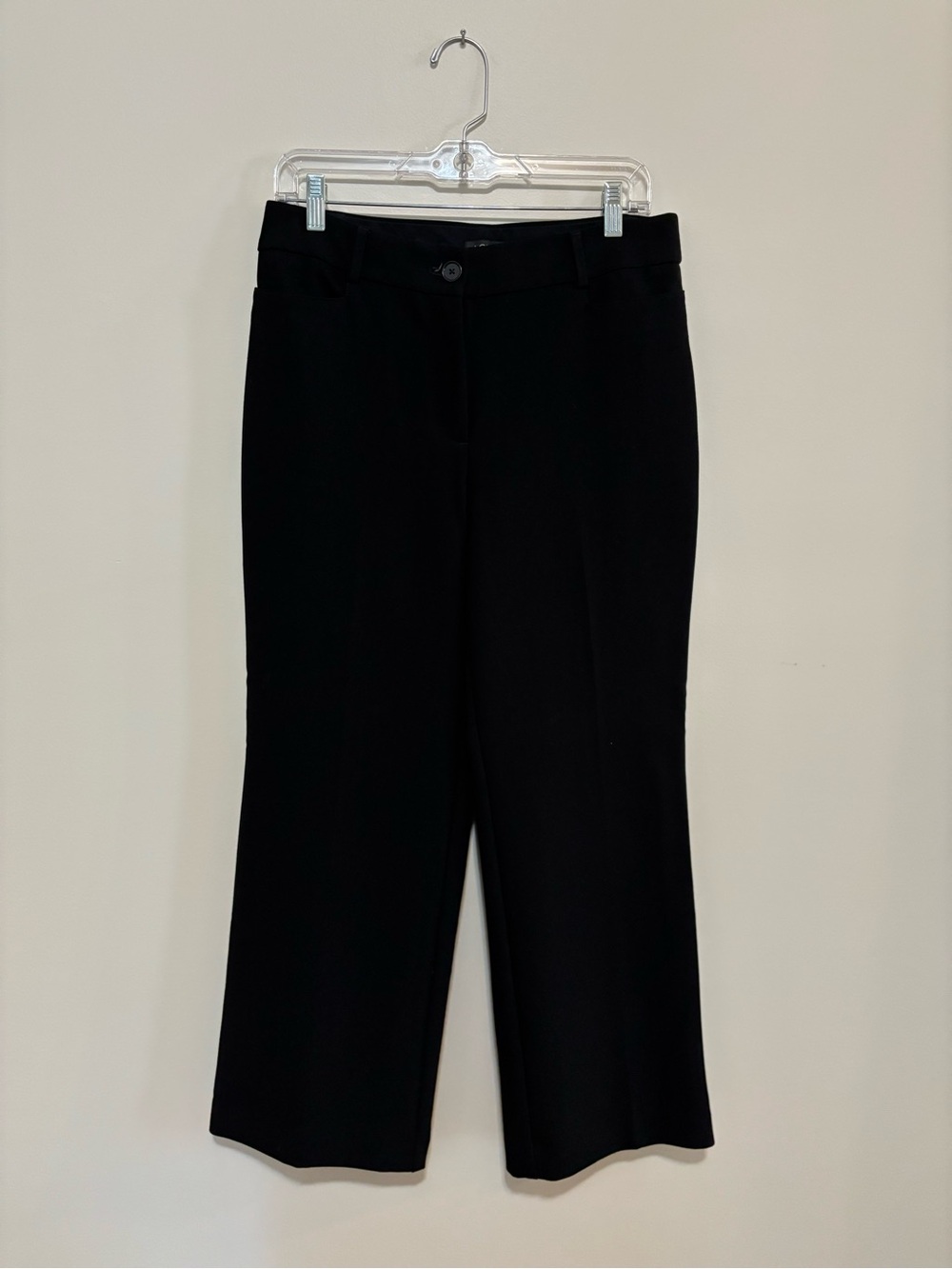Classic Black Straight-Leg Dress Pants for Women - Picture 2 of 5